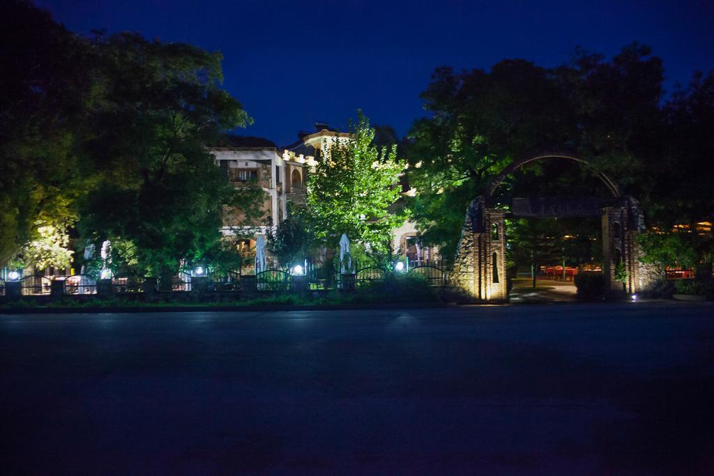 Hotel Livia Ksamil Exterior foto