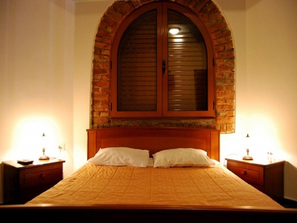 Hotel Livia Ksamil Cameră foto