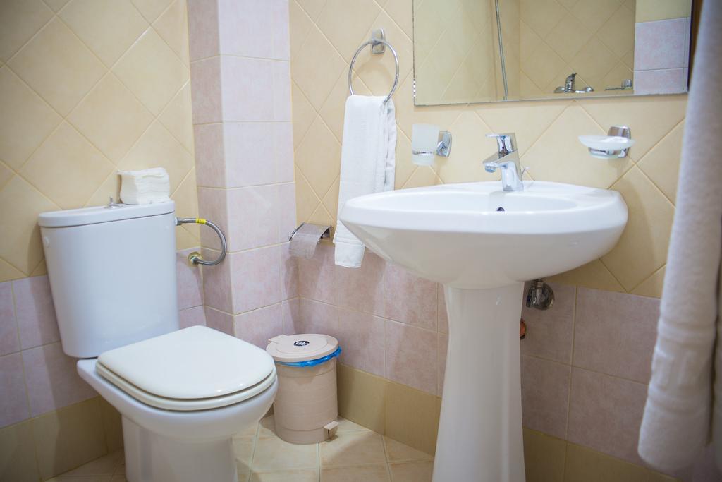 Hotel Livia Ksamil Cameră foto